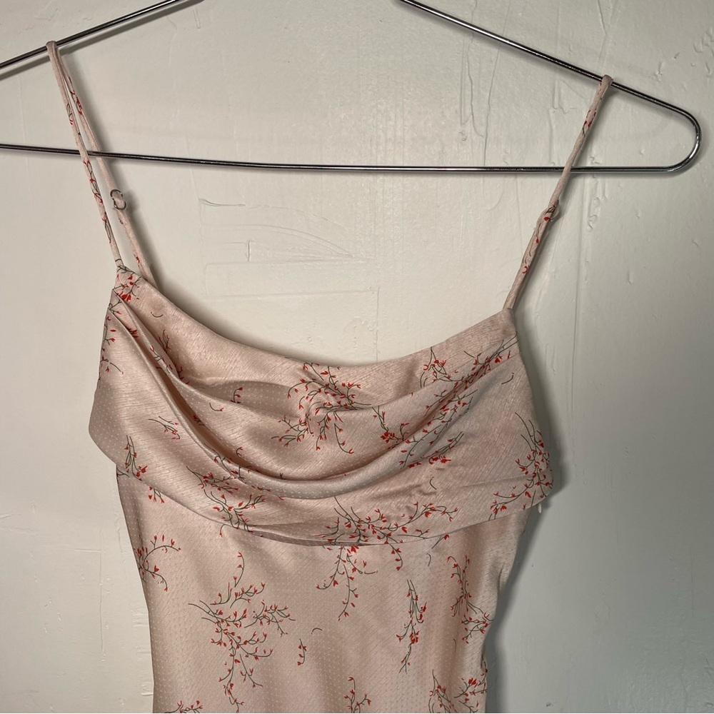 Selfie Leslie Well Versed Romantic Floral Pleated Bust Front Split Slip Dress - Picture 14 of 14